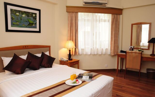 Riverside Serviced Apartments