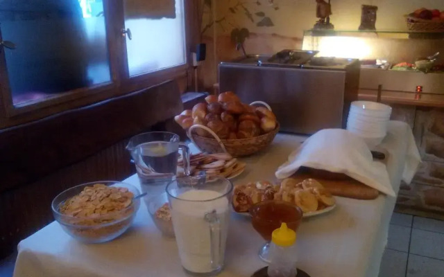 Victor Pivovar Hotel