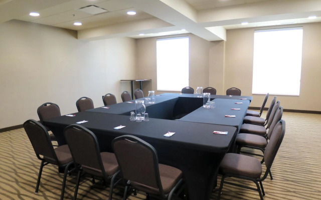 Comfort Suites Regina