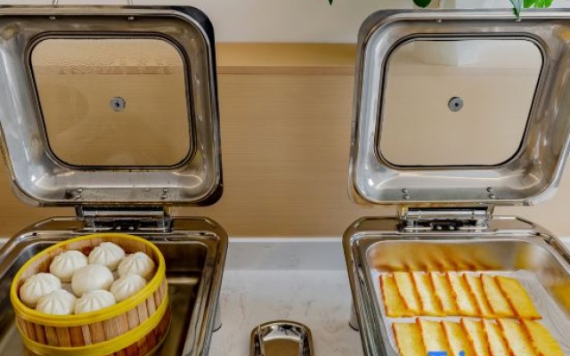 Wilton Nanling Hotel