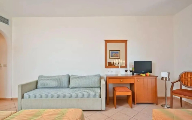 Naxos Resort Beach Hotel