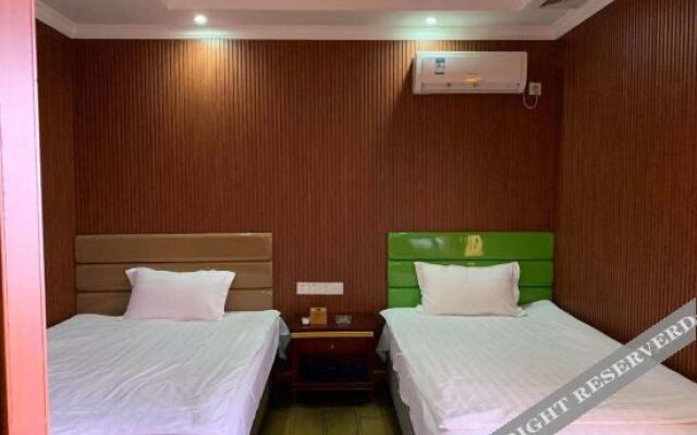 Chongqing Yuanmeng Hotel