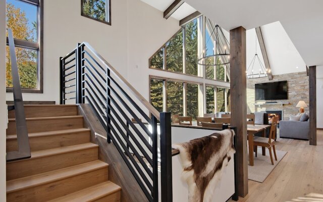 Greenhill Court Chalet