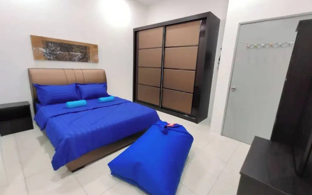 Nur Hartamas Homestayportdickson