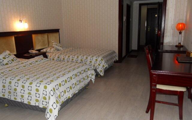 Gorgeous Fad Hotel
