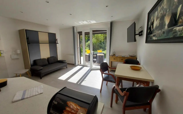 Rare, cosy studio terrasse au coeur de St-Jorioz