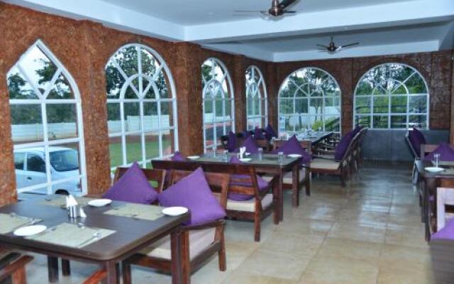 The Thash Resort