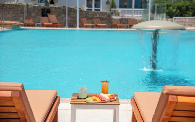 The River Suites - Adults Only