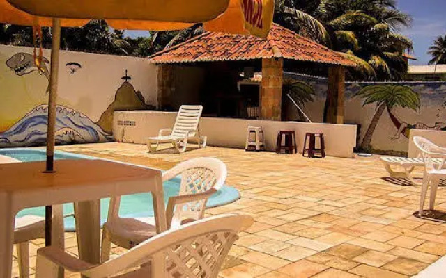 Swell's Hostel & Suites