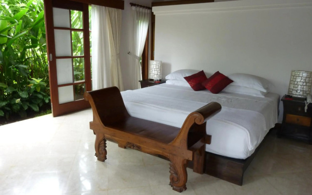 Amori Villas