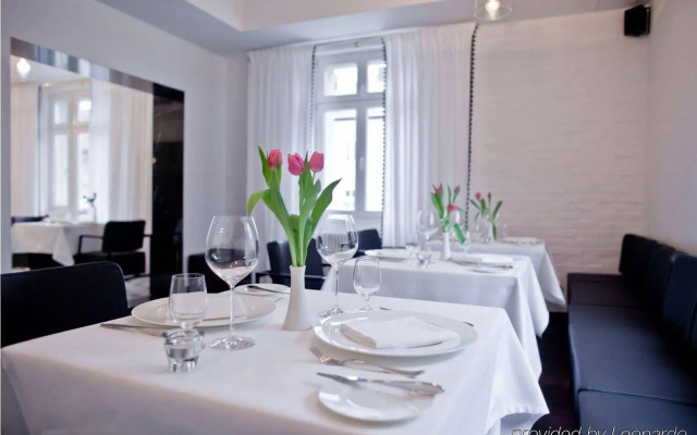 Platinum Residence Boutique Hotel