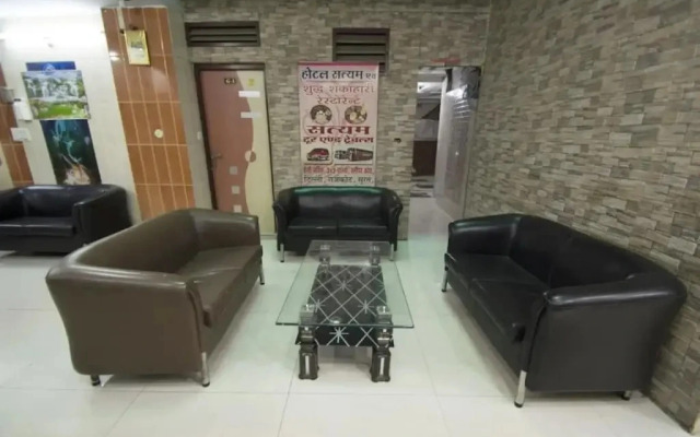 Hotel Satyam