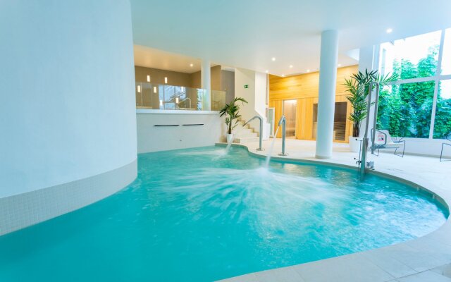 Parque Nereida Suites Hotel