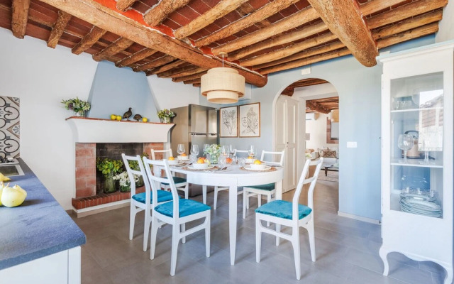 Villa Podere Falcione