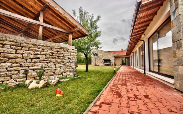 Holiday Homes Chudna