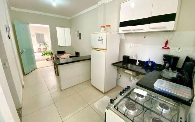 Lindo residencial a 350m do Farol da Orla