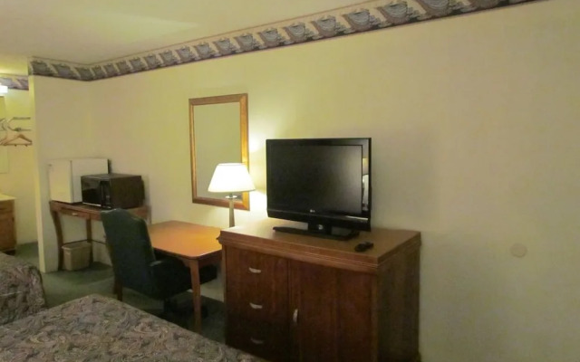 Travel Inn & Suites