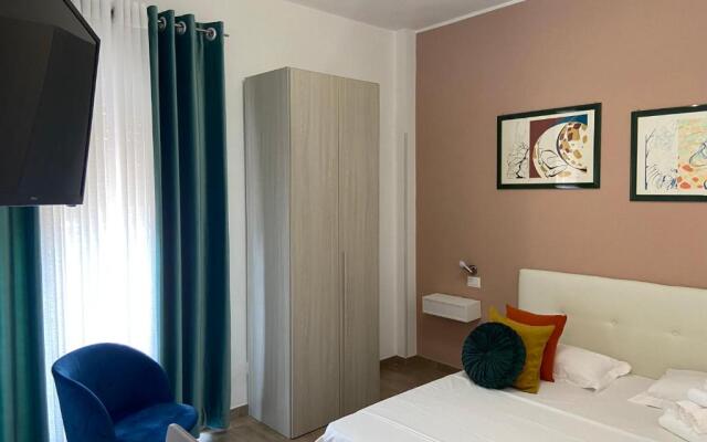 Juna's Guest House
