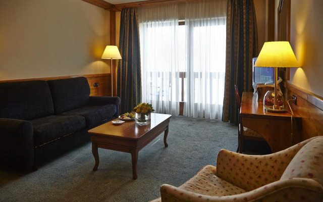 Sport Hotel Village
