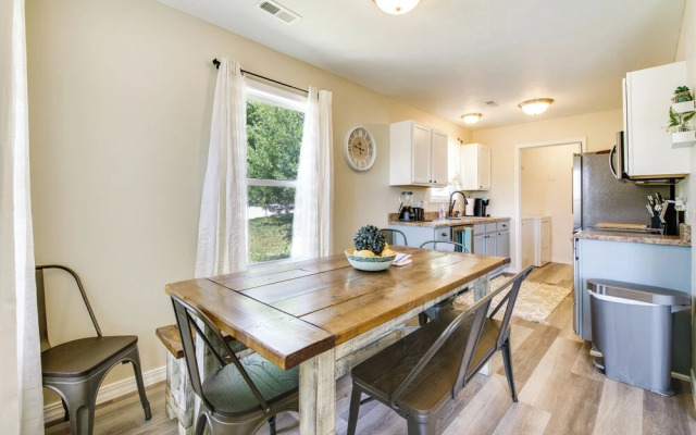 Branson Home w/ Patio & Fire Pit: 7 Mi to Downtown