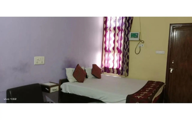 Hotel De Park By OYO Rooms