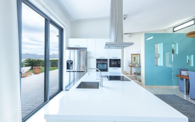 Villa Jamila by Cura Villas Collection