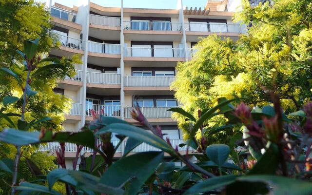 Apartment With one Bedroom in Mandelieu-la-napoule, With Wonderful Mou