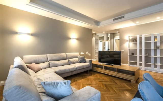Heart Milan Apartments - Duomo District