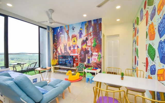 D'Pristine Theme Suite by Nest Home at LEGOLAND
