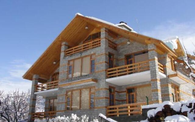 1 BR Cottage in Manali - Naggar Road, by GuestHouser (3B71)