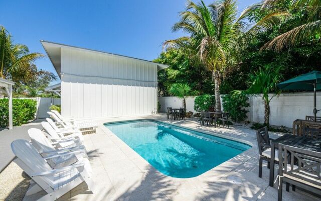 Bayside Bungalows by AMI Locals
