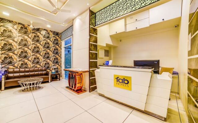 Hotel Laaiba Residency
