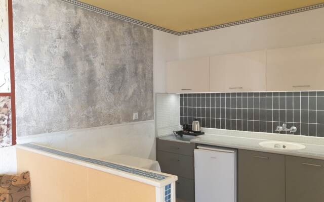 Korifi Suites Collection Apartment for Adults