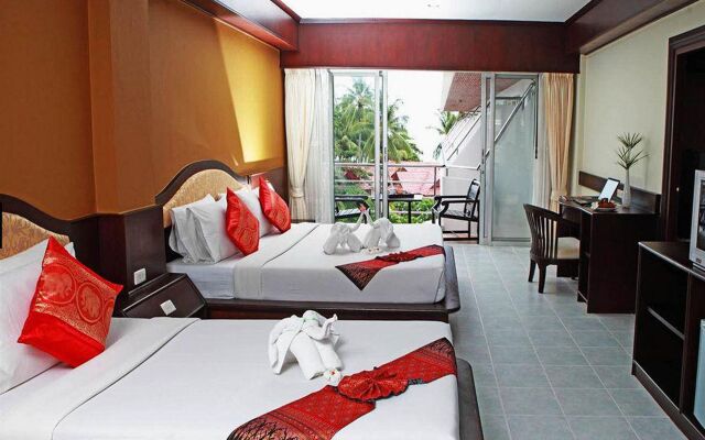 Samui First House Hotel