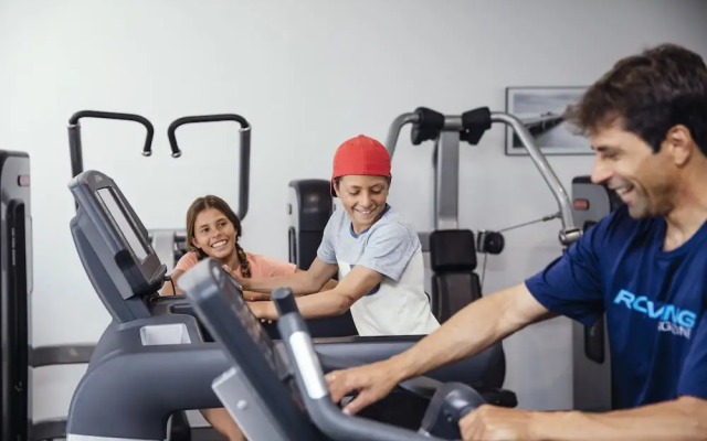 Sky Broadwater Apartments