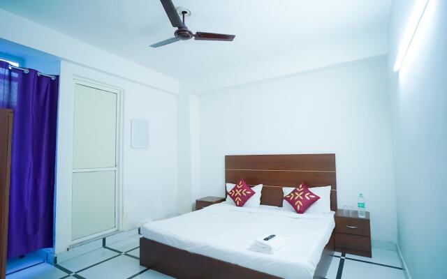 Roomshala 045 Galaxy Noida 35