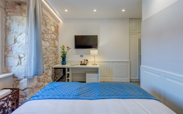 Palms Promenade Luxury Rooms
