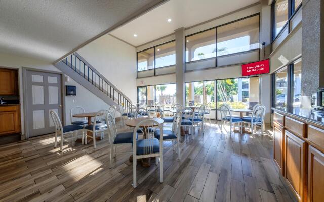 Red Roof Inn Ft Myers
