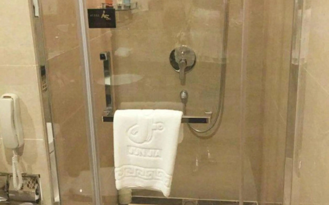 Jun Jia Hotel