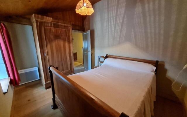 Gîte Benet, 3 pièces, 4 personnes - FR-1-426-139