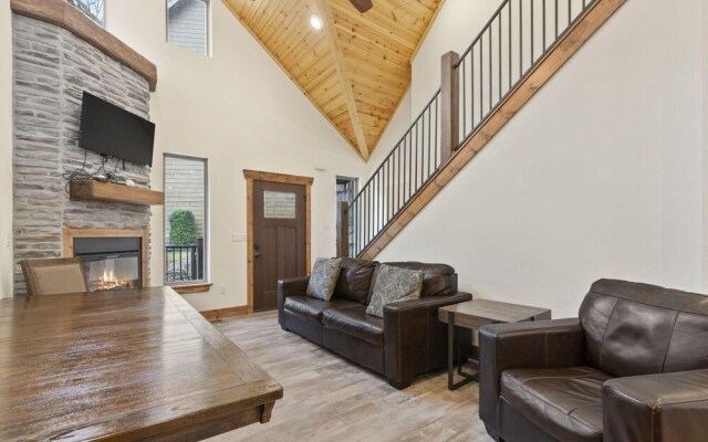 Rocky Ridge 93b 3 Bedroom Cabin