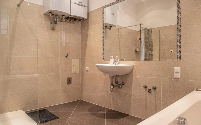 Modern Apartment - Bookable in Lockdown