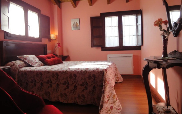 Apartamentos Rurales Villa de Saín
