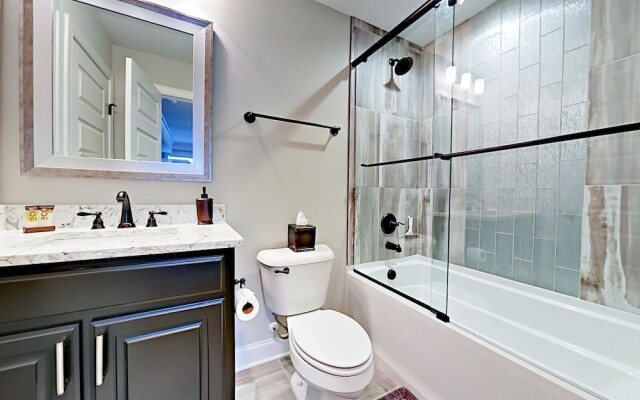 12th Ave S Home - 3 Br Home