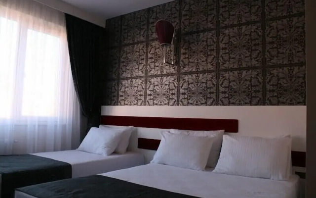 Kadhirga Hotel