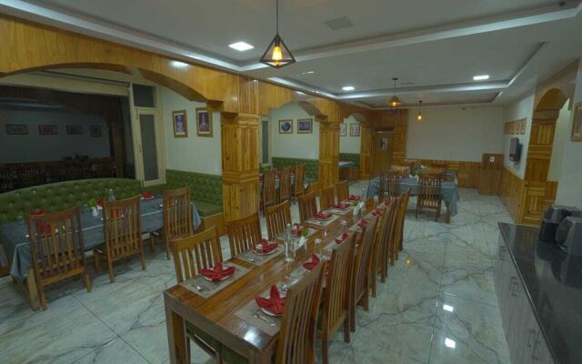 Valley View Hotel & Restaurant