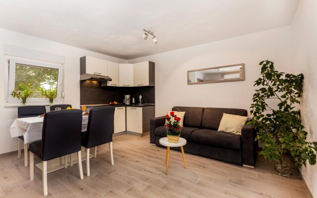 Beautiful Home in Medulin With Wifi and 3 Bedrooms
