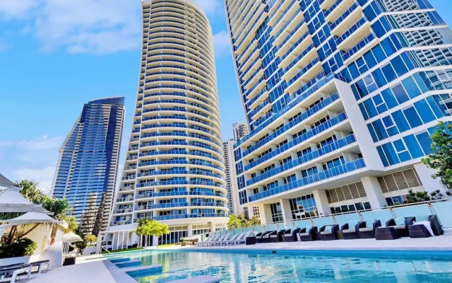 H Residence Apartments- Holiday Paradise