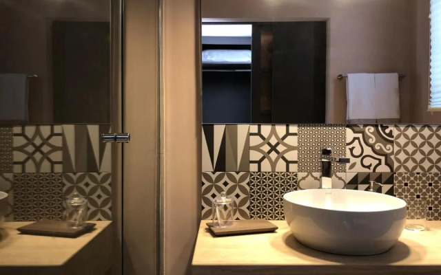 Araja Villa & Suite