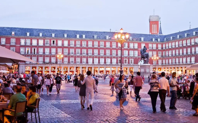 Hostal La Casa de la Plaza